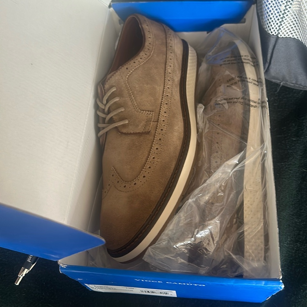 Men’s Vince Camuto dress shoes